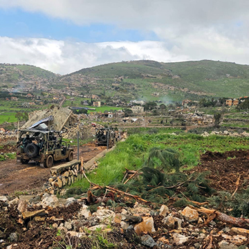 הזמר במסיכה - מאחורי הקלעים